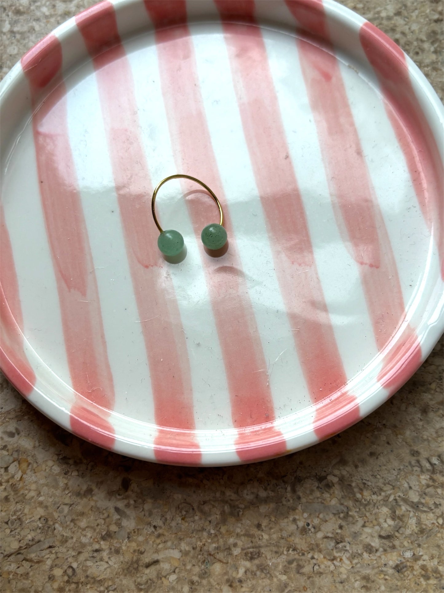 Håndlavet strikkering