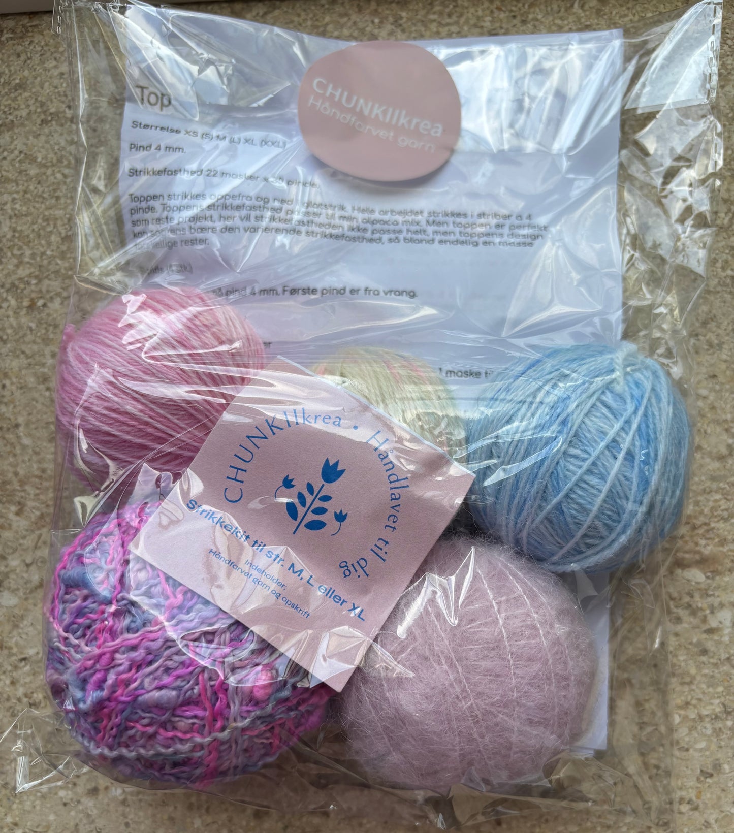 Reste top strikke kit med opskift